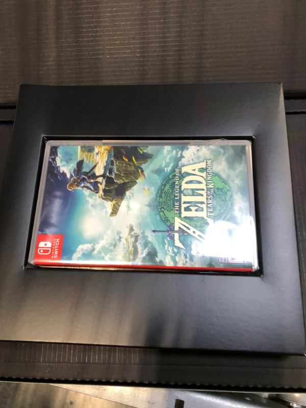 Photo 3 of The Legend of Zelda: Tears of the Kingdom (Collector's Edition) - For Nintendo Switch