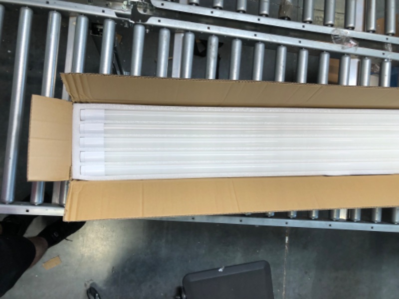 Photo 3 of 20 Pack 4FT LED T8 Hybrid Type A+B Light Tube, 18W, Plug & Play or Ballast Bypass, Single-Ended OR Double-Ended, 5000K, 2400lm, Frosted Cover, T8 T10 T12 for G13, , 120-277V, UL Listed 4 Ft | 5000k