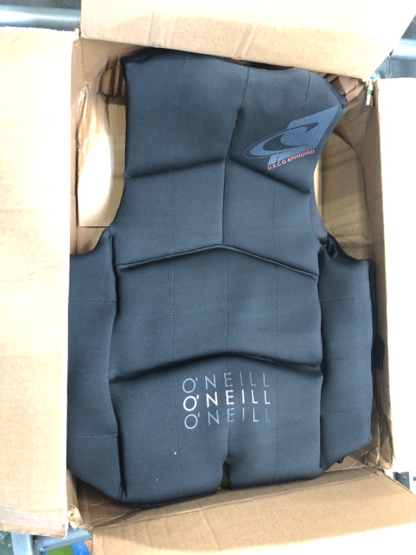 Photo 3 of O'Neill Men's Assault USCG Life Vest size small