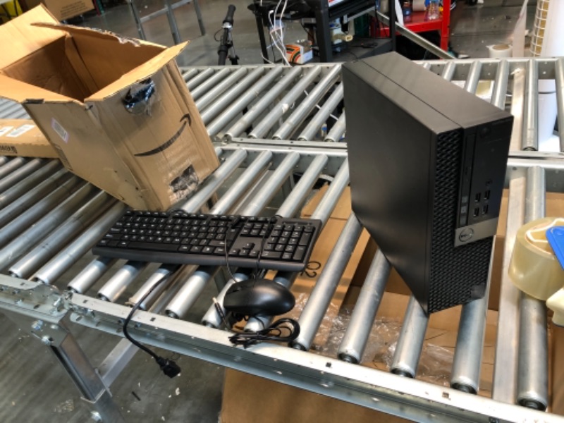 Photo 1 of DELL Optiplex 5040-SFF, Core i5-6500 3.2GHz, 8GB RAM, 256GB Solid State Drive, DVD, Windows 10 Pro 64bit (Renewed)'] Standard Bundle