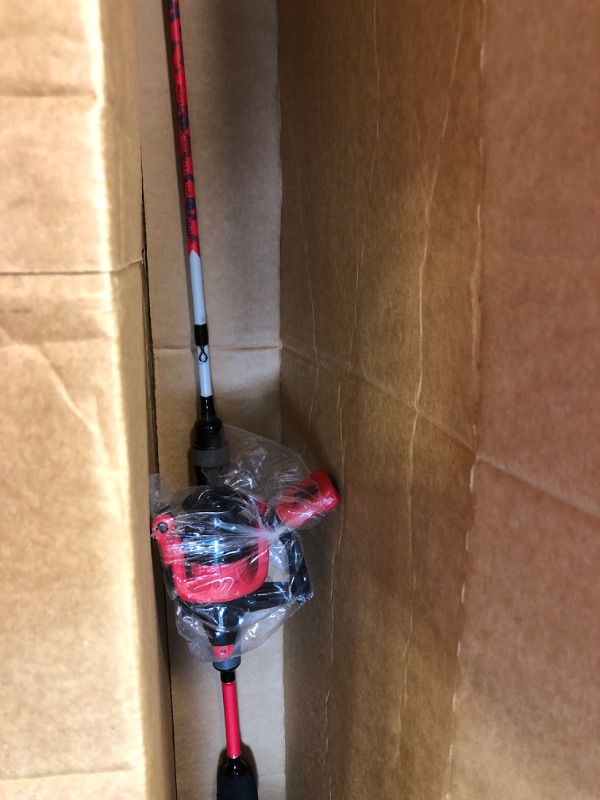Photo 1 of Abu Garcia Black Max & Max X Spinning Reel and Fishing Rod Combo Max X (New Model) 5 - 5'6" - Light - 2pc