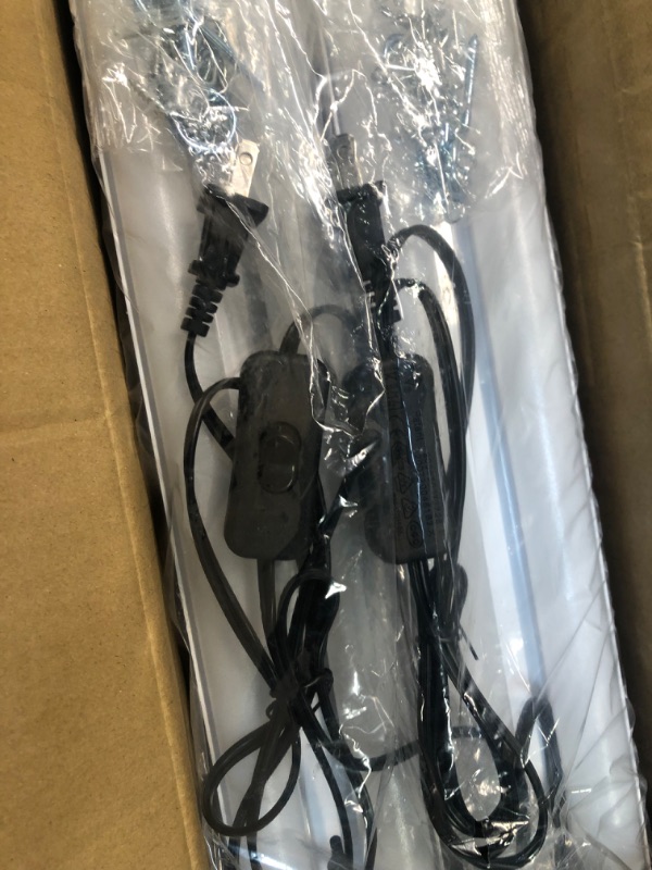 Photo 4 of BBOUNDER 12 Pack Linkable LED Shop Light with Reflector, Super Bright 6500K Cool Daylight, 4400 LM, 4 FT, 48 Inch Integrated Fixture for Garage, 40W Equivalent 250W, Surface & Suspension Mount, Black 6500k Black with Reflector