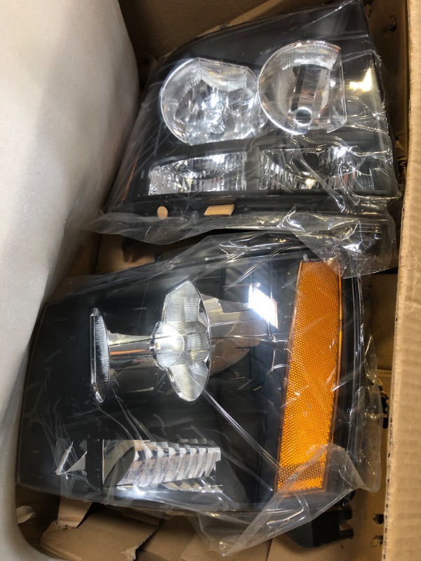 Photo 2 of Auto Dynasty Factory Style Halogen Headlights Assembly Compatible with Chevy Suburban 1500 2500 Tahoe Avalanche 07-14, Driver and Passenger Side, Black Housing Amber Corner Black Housing Clear Lens Amber Corner