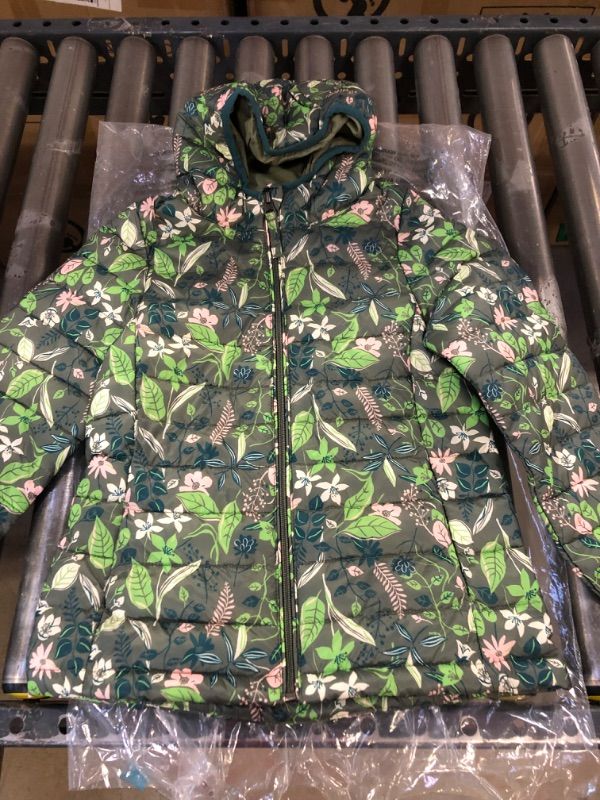 Photo 1 of Amazon Essentials Girls and Toddlers' Lightweight Water-Resistant Packable Hooded Puffer Jacket S Green, Floral