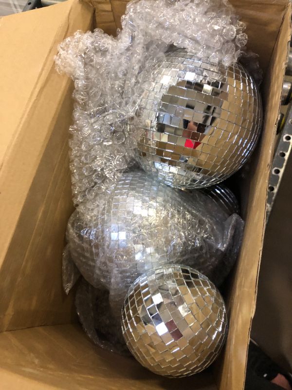 Photo 2 of 8 Pcs Large Disco Ball Set Silver Mirror Disco Balls Reflective Ball with Hanging Ring Party Hanging Ornament Decoration for Stage Club Ballroom Dance Hall Wedding Prom Props Supplies, 8'' 6'' 4'' 8'', 6'', 4''