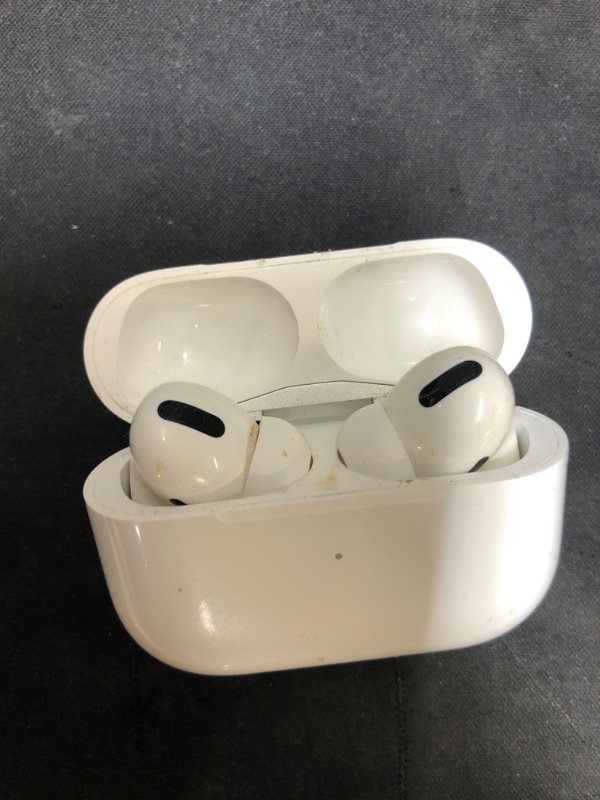 Photo 3 of Apple AirPods Pro (1st Generation) with MagSafe Charging Case
