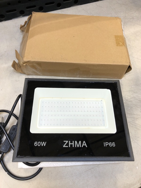 Photo 2 of ZHMA 60W LED Black Light Flood Light with Plug,Black Light for Indoor and Outdoor Blacklight Party,Body Paints Fluorescent Effect,Glow in The Dark,Stage Light,Aquariums and Other Entertainment Venue
