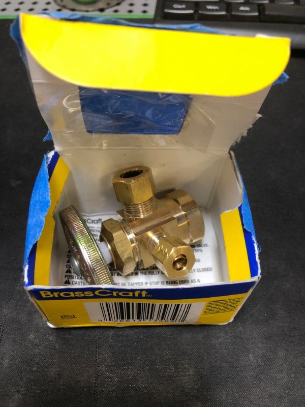Photo 1 of 1/2 in. FIP Inlet x 3/8 in. O.D. Compression x 3/8 in. O.D. Compression Dual Outlet Multi-Turn Valve