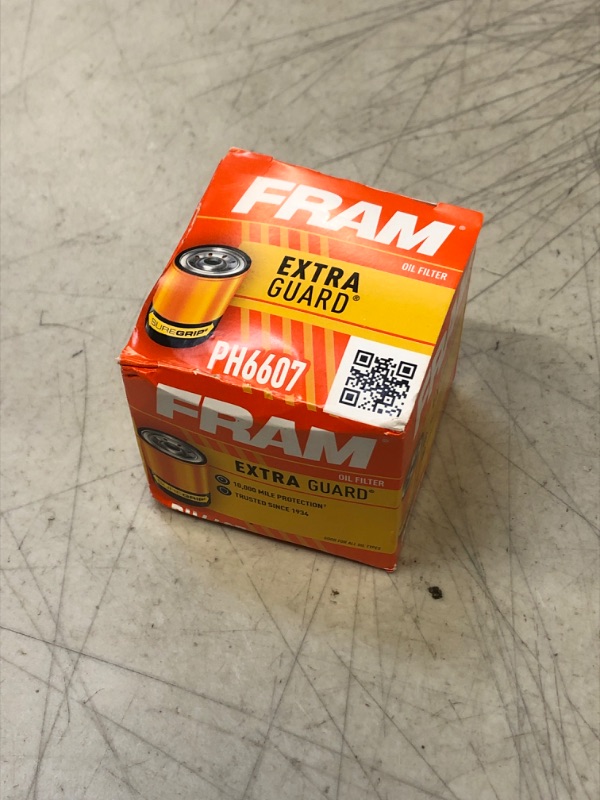 Photo 2 of FRAM Extra Guard PH6607, 10K Mile Change Interval Spin-On Oil Filter, black
