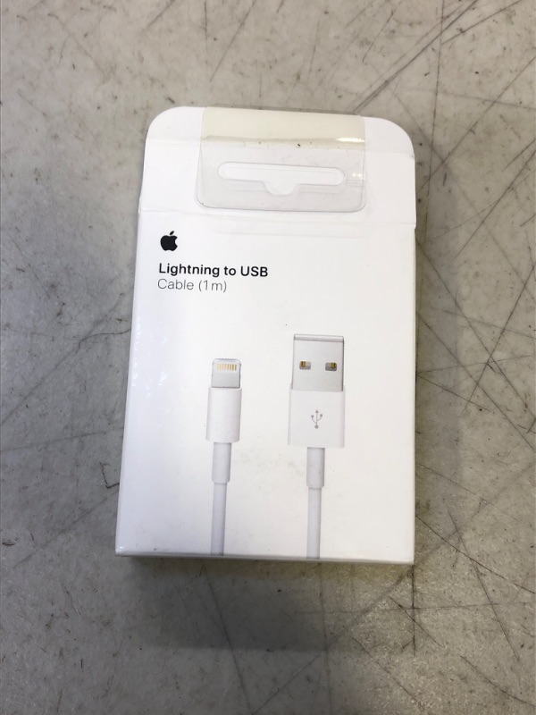 Photo 2 of Apple Lightning to USB Cable (1 m)