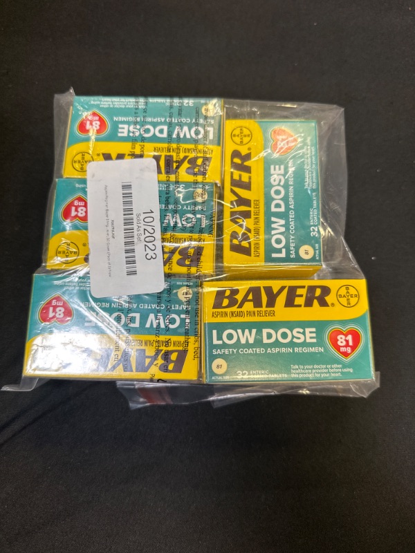 Photo 2 of Aspirin Regimen Bayer 81mg Enteric Coated Tablets, #1 Doctor Recommended Aspirin Brand, Pain Reliever, 32 Count (Pack of 5)
