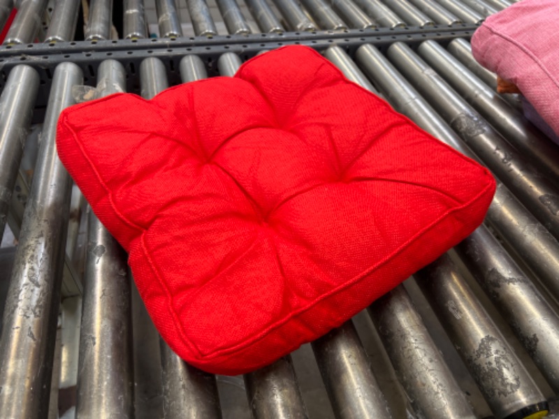 Photo 1 of 15x15inch red seat cushion