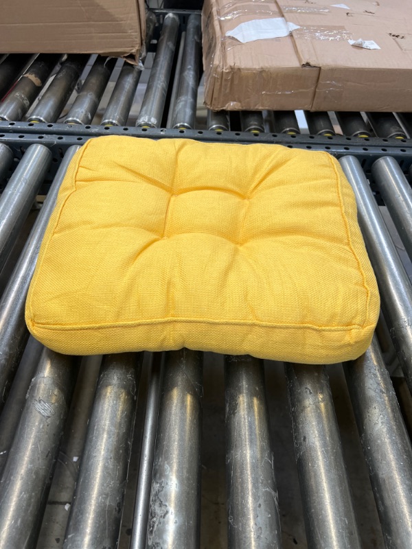 Photo 1 of 15x15inch yellow seat cushion