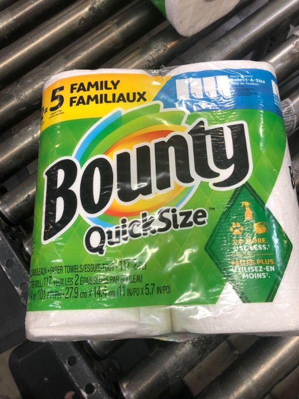 Photo 1 of 2 PACK OF PAPER TOWELS 