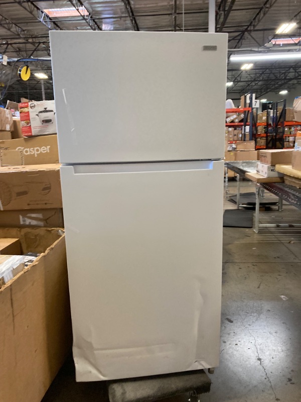 Photo 7 of 10.1 cu. ft. Top Freezer Refrigerator in White