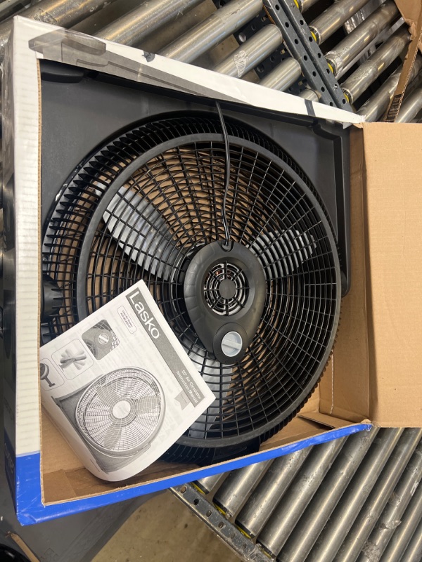 Photo 2 of 20 in. 3-Speed Air Circulator Floor Fan