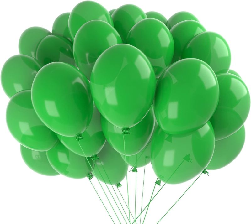 Photo 1 of 108pcs Green Balloons,12 inch Green Latex Party Balloons Anniversary Party Decors Christmas Wedding Birthday Party Baby Shower Party Proposal Decoration Graduation St. Patrick's Day Balloons
