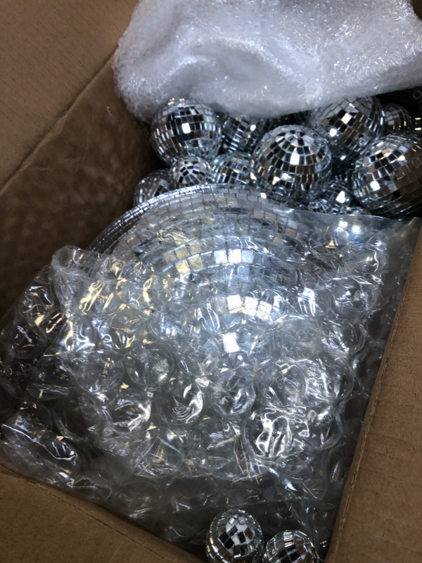 Photo 2 of 100 Pcs Mirror Disco Balls Decorations Different Sizes Bulk Silver Disco Balls Ornaments Hanging Disco Balls for Christmas Tree Dance Music 50s 60s 70s Disco Themed Party Decor (1, 2, 3, 4, 12)