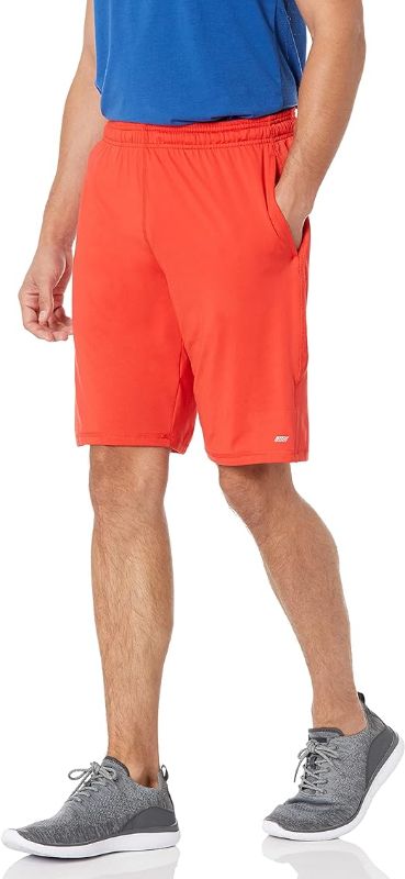 Photo 1 of Amazon Essentials Men's Tech Stretch Training Short XXL