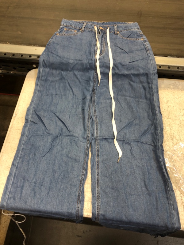 Photo 1 of Baggy Jeans 10