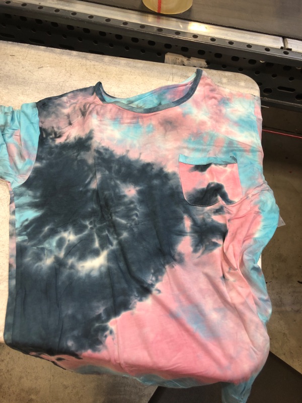 Photo 1 of MENS SHORT SLEEVE TIE DYE SHIRT ( SM ) 