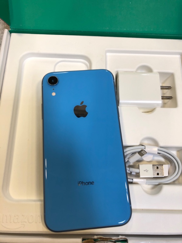 Photo 3 of Apple iPhone XR, US Version, 256GB, Blue - Unlocked (Renewed)