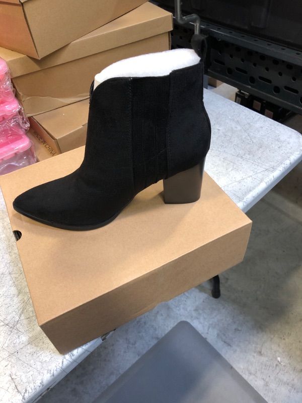 Photo 1 of  Women's black boot heels 8