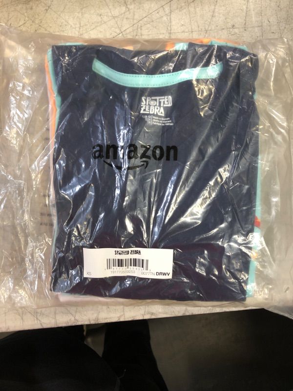 Photo 1 of Amazon Essentials Boys and Toddlers' Short-Sleeve V-Neck T-Shirt Tops (Previously Spotted Zebra), Multipacks 4 Navy/Blue/White, Dinosaur X-Small
