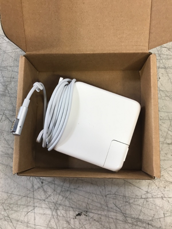 Photo 2 of Mac Book Pro Charger, Replacement for Mac Book Pro 13 Inch 60W Magnetic L-Tip Power Adapter Before Mid 2012,Compatible with Mac Book?2009-2010?