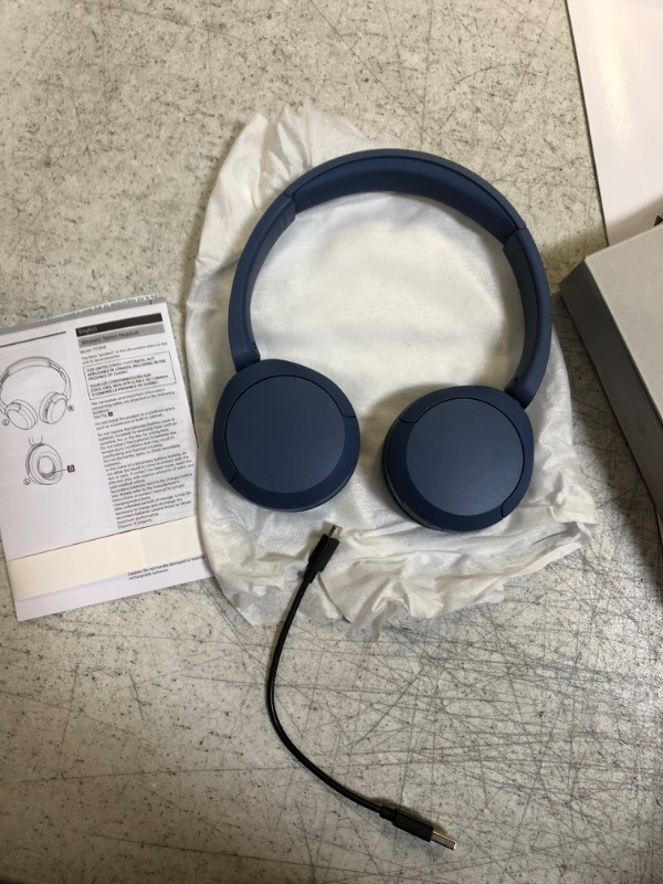 Photo 2 of Sony WH-CH520 Wireless Headphones Bluetooth On-Ear Headset with Microphone, Blue New