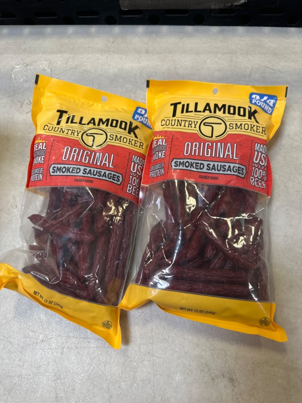 Photo 2 of 2Pack  exp date 08-2023  Tillamook Country Smoker Real Hardwood Smoked Sausages, Original, 12 Ounce