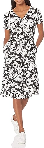 Photo 1 of Amazon Essentials Women's Short-Sleeve Midi Button Front Tie Dress
SIZE LARGE 