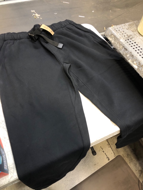 Photo 1 of Amazon Aware Men's Fleece Sweatpants Large Black