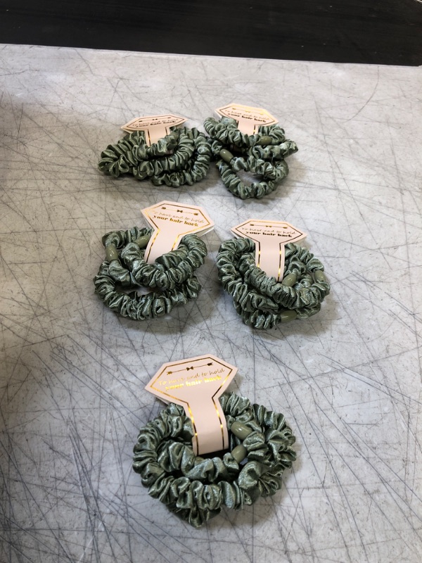 Photo 1 of 20PCS HAIR TIES