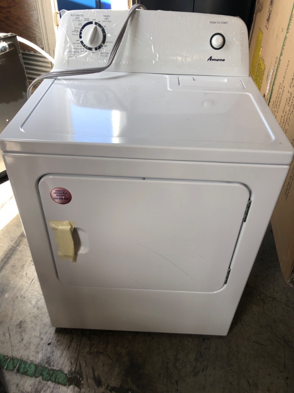 Photo 4 of Amana 6.5-cu ft Electric Dryer (White)
