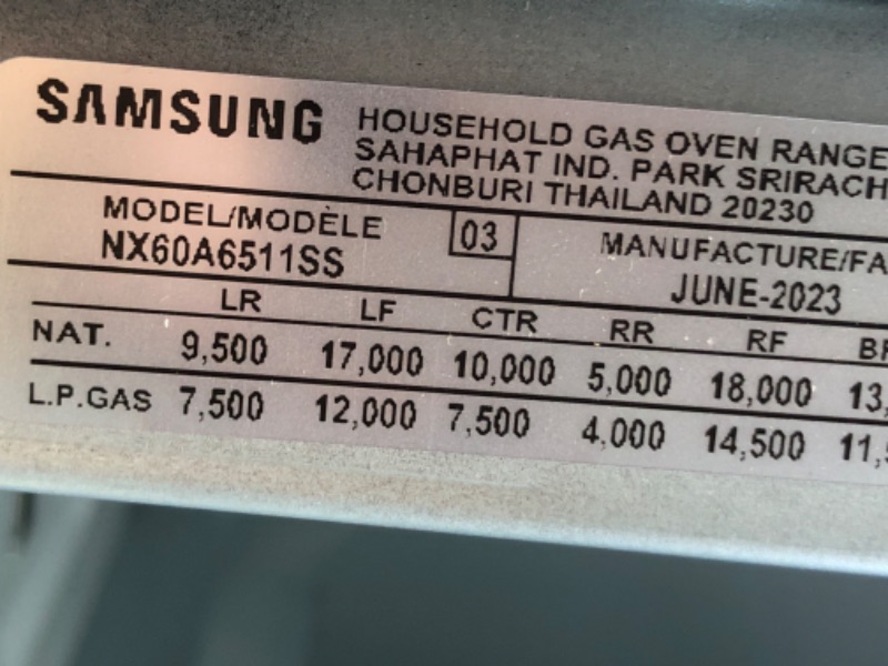 Photo 4 of Samsung 30-in 5 Burners 6-cu ft Self-cleaning Air Fry Convection Oven Freestanding Smart Natural Gas Range (Fingerprint Resistant Stainless Steel)
