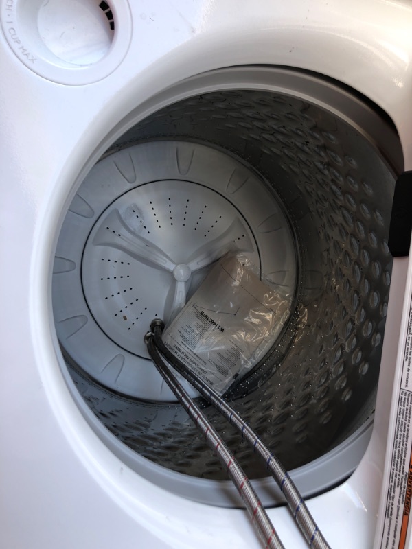 Photo 4 of Maytag 4.8-cu ft High Efficiency Impeller Top-Load Washer (White)
