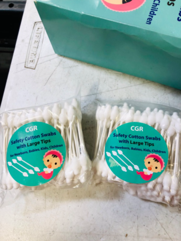 Photo 2 of 400pcs CGR Baby Safety Cotton Swabs with Large Tips for Newborn, Babies, Kids, Children, 100% Organic Cotton, White Paper Sticks, 5 Pack of 80 Swabs Total(2 Boxes and 3 Bags) 80 Count (Pack of 5)