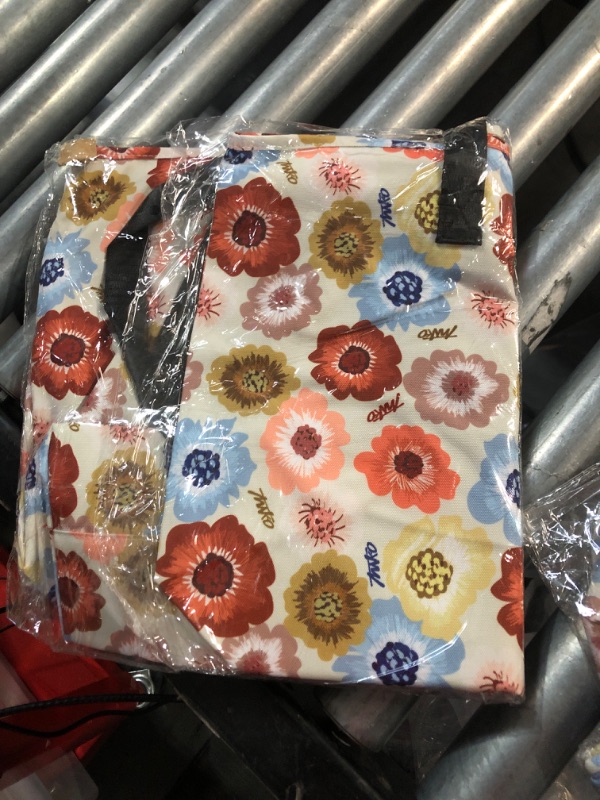 Photo 3 of Flower tote bag Medium 