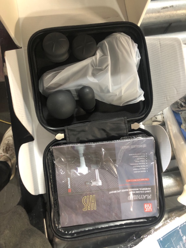 Photo 2 of (READ NOTES) Hi5 Flathead Massage Gun Deep Tissue Percussion for Athletes with Smart Light System, Muscle Massager for Pain Relief & Relaxation (6 Head-Drawstring Pocket Charcoal)