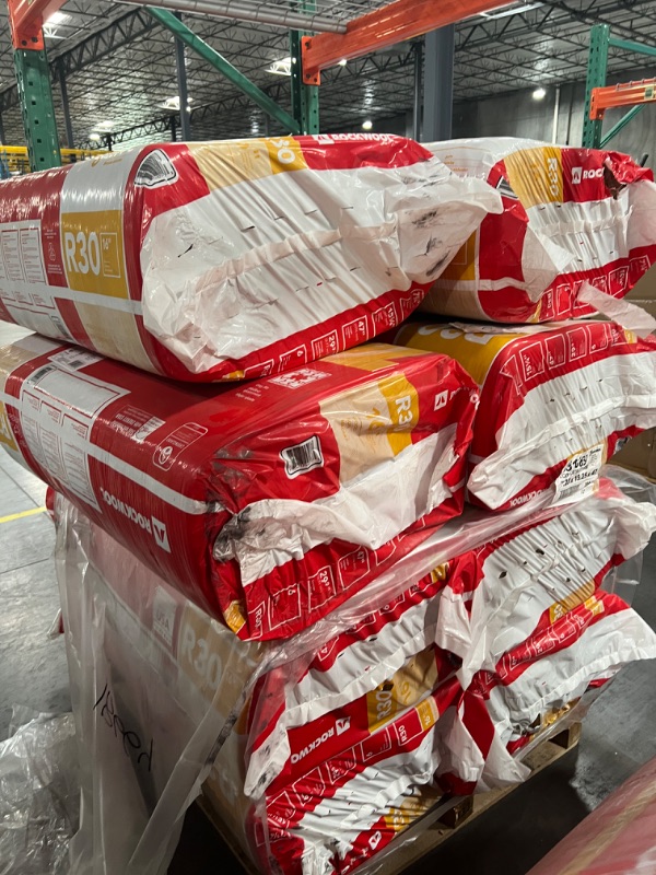 Photo 2 of  Roxul R30 16X47 Bat Insulation Rxcb301525 Unit ***8 pack*** 