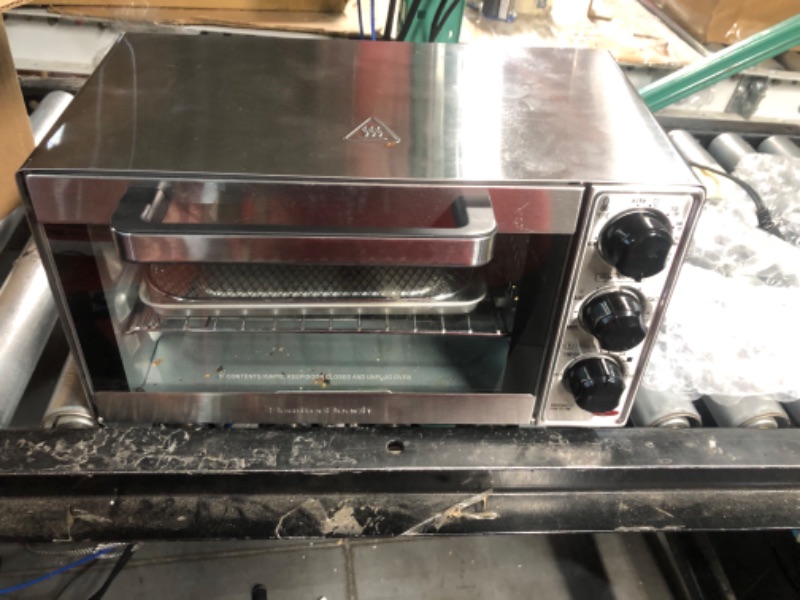 Photo 7 of **USED, DIRTY, DENTED**Hamilton Beach Sure-Crisp Air Fryer Countertop Toaster Oven, Fits 9” Pizza, 