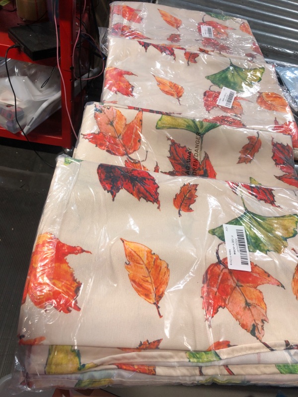 Photo 2 of ***NONREFUNDABLE BUNDLE OF 4***Fitable Thanksgiving Tablecloth Cover Maple Leaf Fall 60x84 