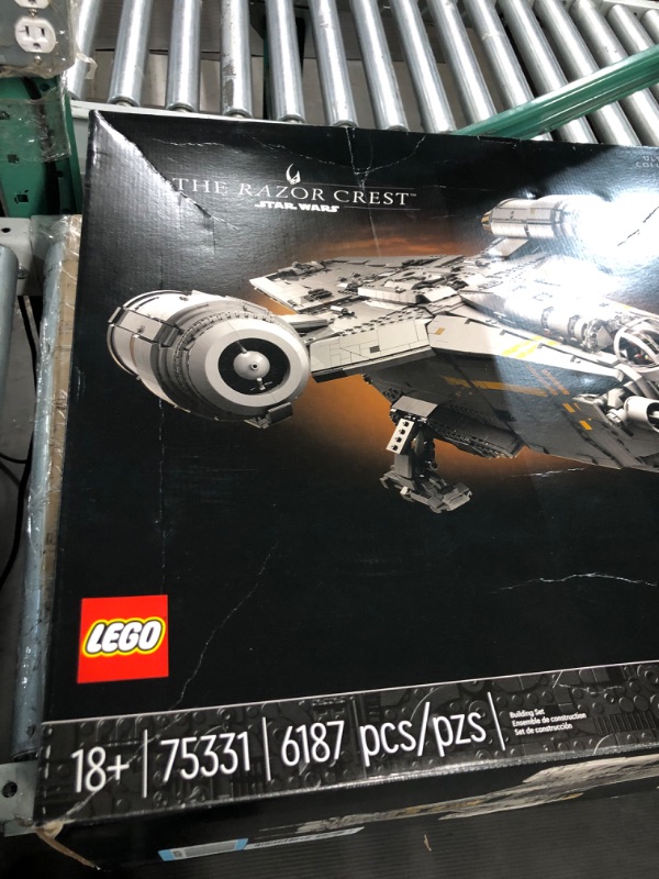 Photo 5 of *SEE NOTES* LEGO Star Wars The Razor Crest 75331 Building Set for Adults (6,186 Pieces)