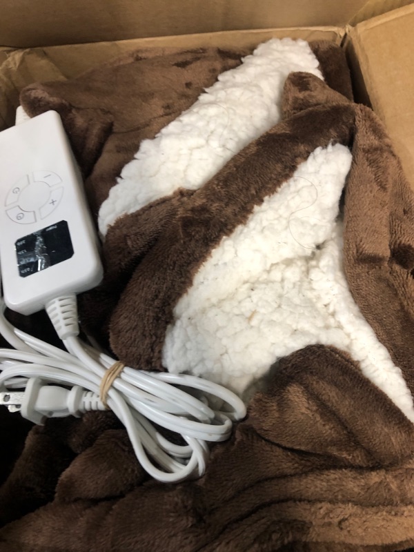 Photo 2 of **DOES NOT HEAT**
Electric Heated Blanket Throw King Size,Sherpa Twin Warming Electric Blanket