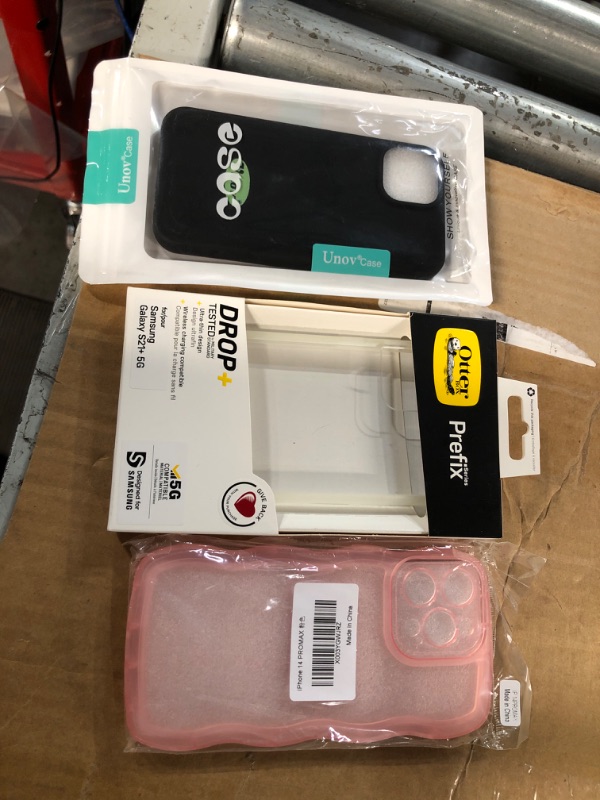 Photo 1 of GENERAL PHONE CASE BUNDLE - NON REFUNDABLE