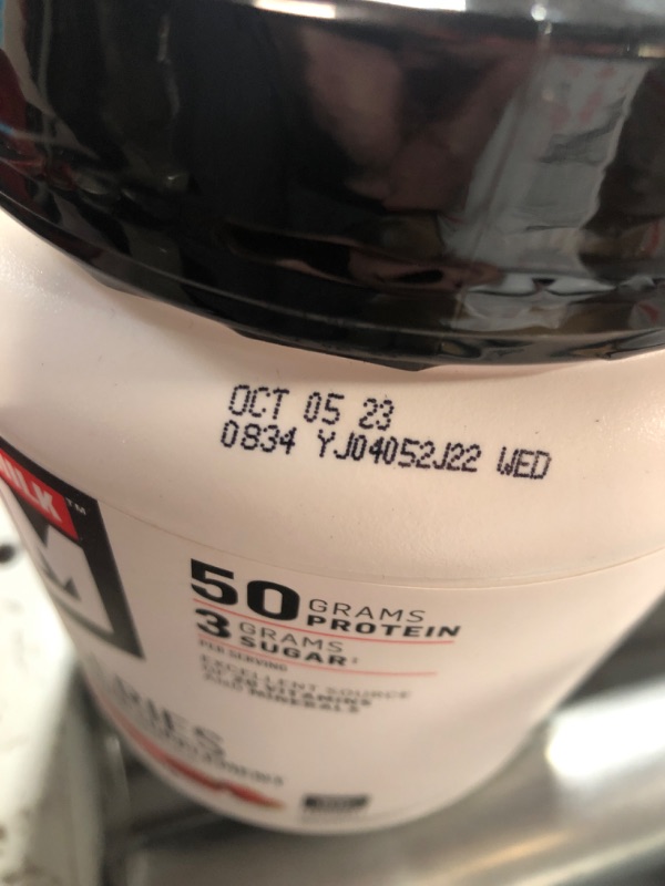 Photo 2 of 10-05-23 EXP - Muscle Milk Pro Series Protein Powder, Strawberry, 2 Pounds (Pack of 1) Slammin' Strawberry - 