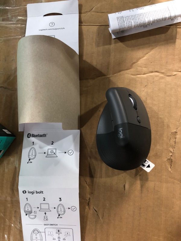 Photo 1 of Logitech Lift Vertical Ergonomic Mouse