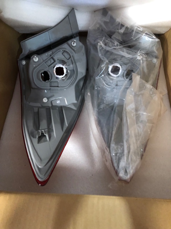 Photo 1 of labwork Driver Passenger Side Tail Lights Replacement 