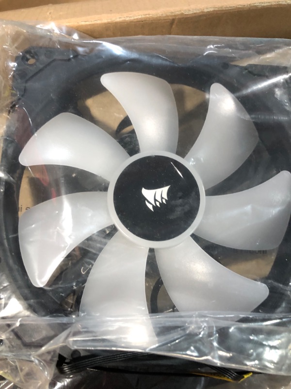 Photo 2 of CORSAIR iCUE H170i ELITE CAPELLIX Liquid CPU Cooler 